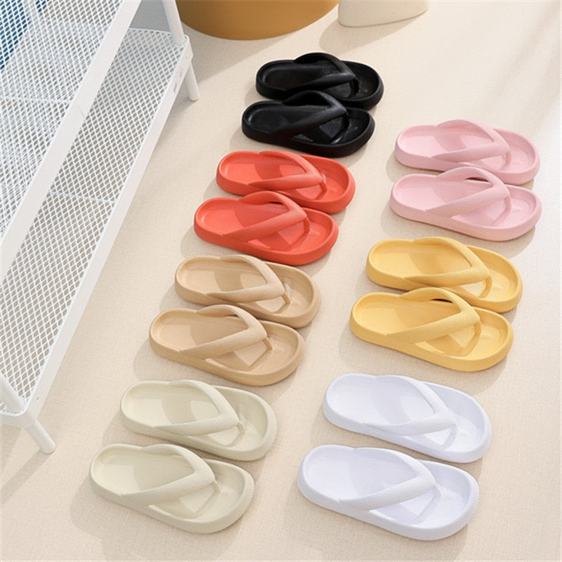 Women's Slippers & Slides