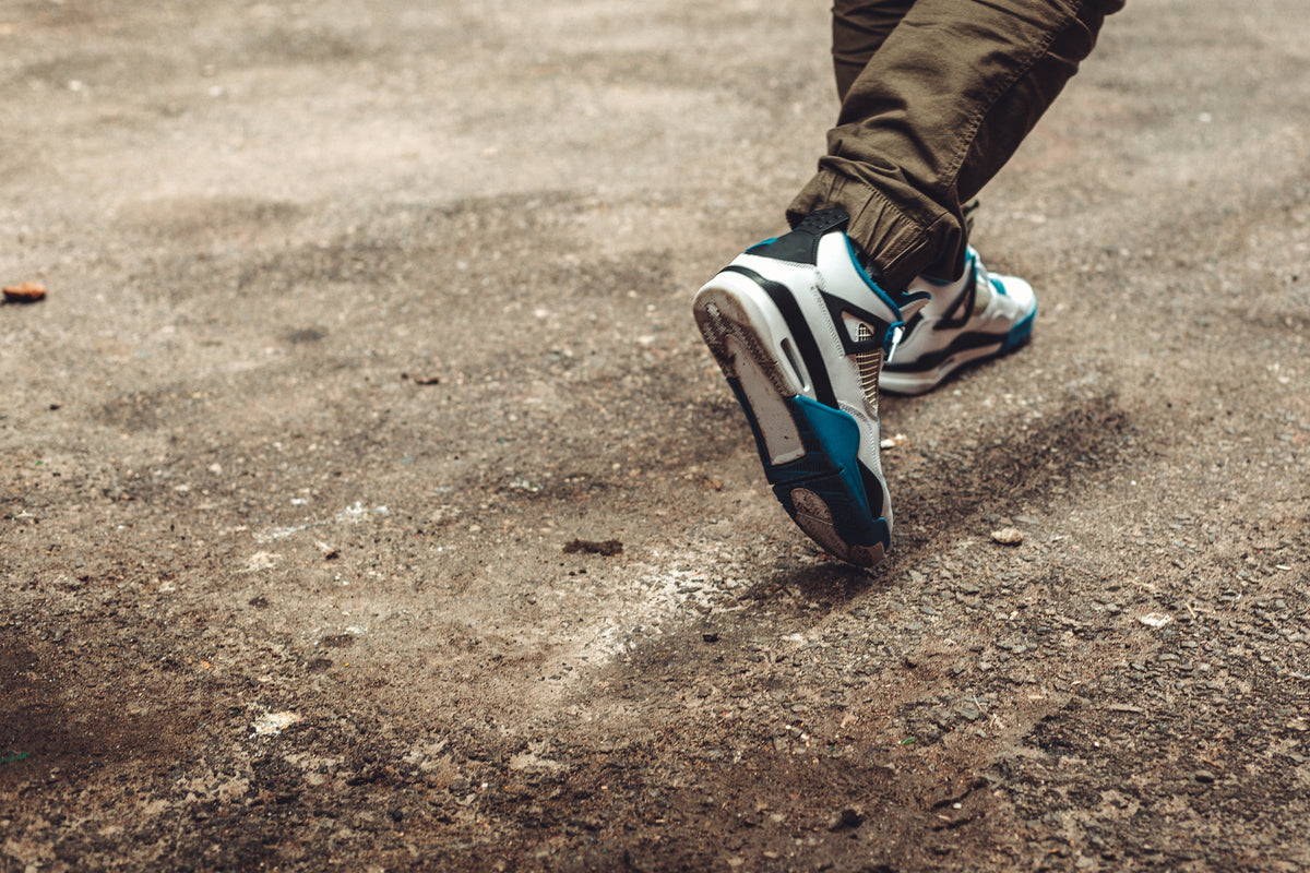 Men’s Walking Shoes